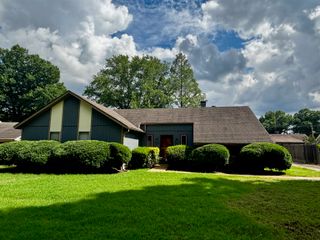 5719 PINOLA AVE, Bartlett, TN 38134