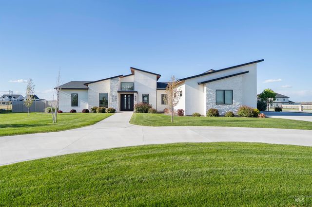 2752 E 4206 N, Twin Falls, ID 83301