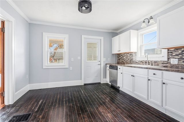 819 Race Street, Dover, OH 44622