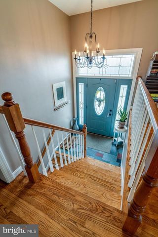 15 MAIN ST, Akron, PA 17501