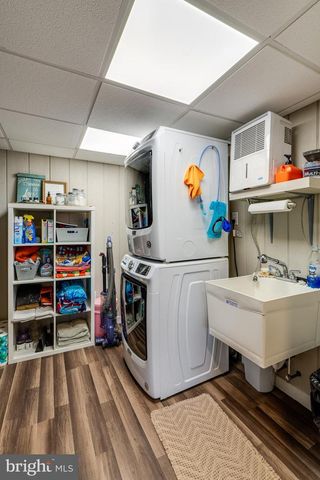 15 MAIN ST, Akron, PA 17501