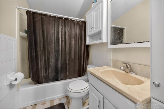70 Suncrest Drive, Lebanon, OH 45036
