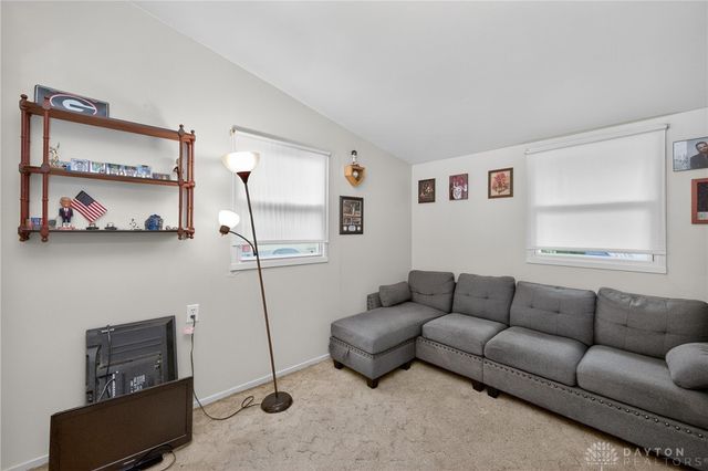 70 Suncrest Drive, Lebanon, OH 45036