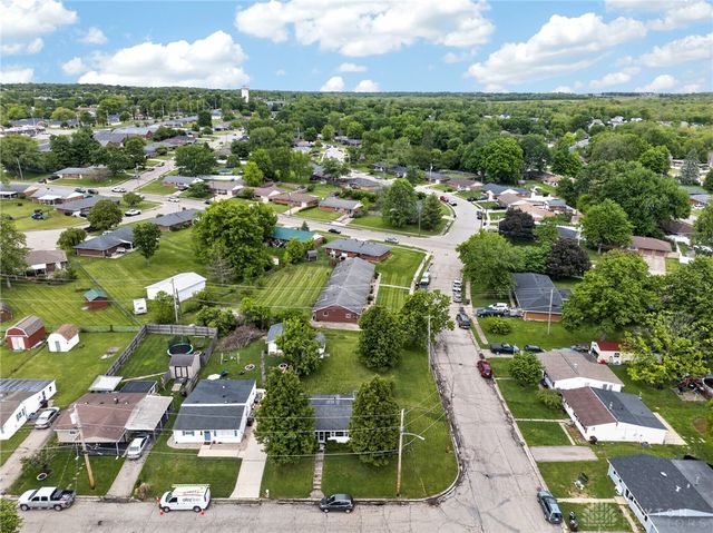 70 Suncrest Drive, Lebanon, OH 45036