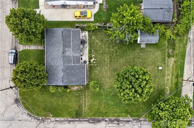 70 Suncrest Drive, Lebanon, OH 45036