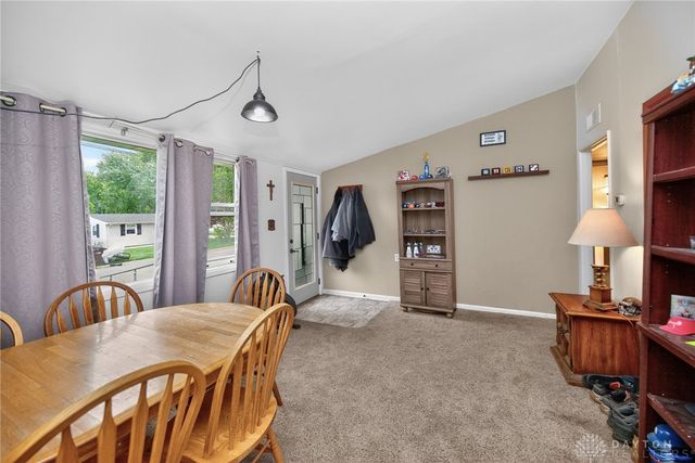 70 Suncrest Drive, Lebanon, OH 45036