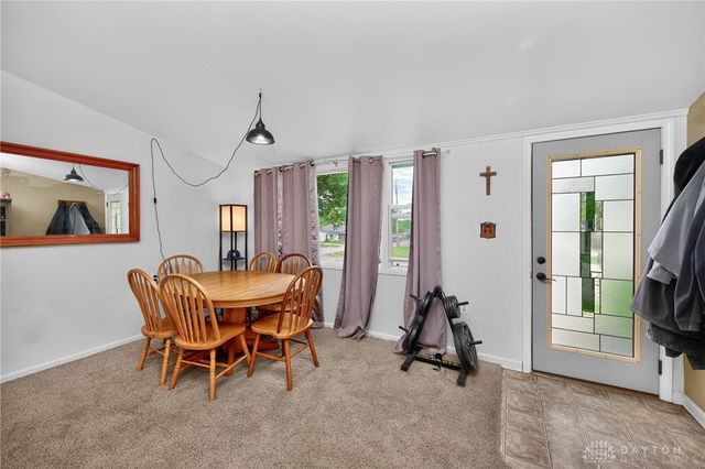 70 Suncrest Drive, Lebanon, OH 45036