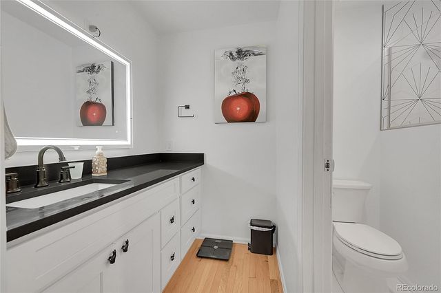 10430 W Jewell Avenue B, Lakewood, CO 80232