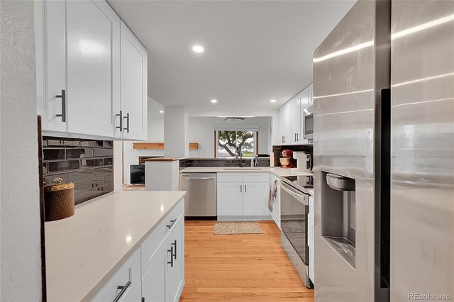 10430 W Jewell Avenue B, Lakewood, CO 80232