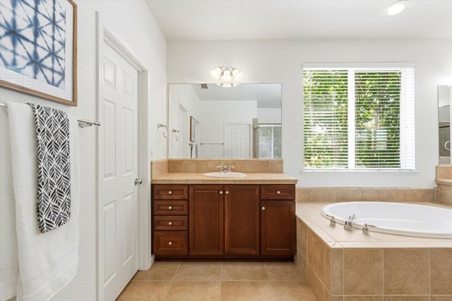 1395 Standish Cir, Lincoln, CA 95648