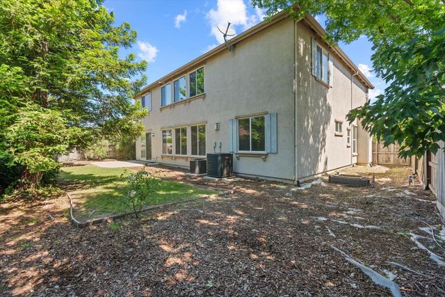 1395 Standish Cir, Lincoln, CA 95648