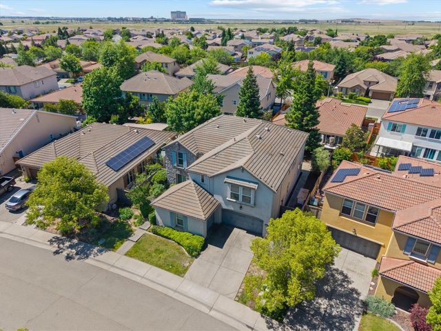 1395 Standish Cir, Lincoln, CA 95648