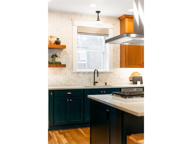 622 Cook St, Denver, CO 80206