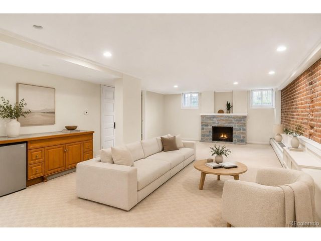622 Cook St, Denver, CO 80206