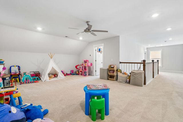 169 Huguenot Trail, Huger, SC 29450