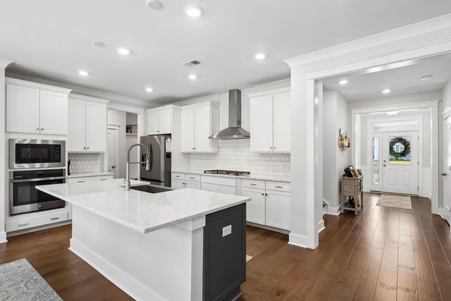 169 Huguenot Trail, Huger, SC 29450