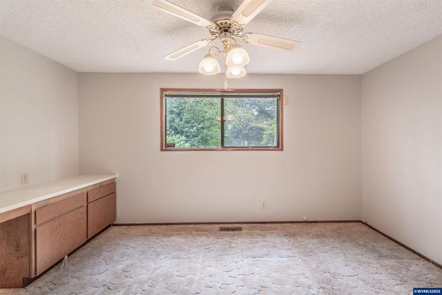 170 Friendship Av SE, Salem, OR 97302