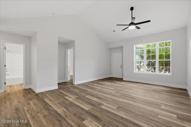 1406 Faulkenberry Road, Wilmington, NC 28409