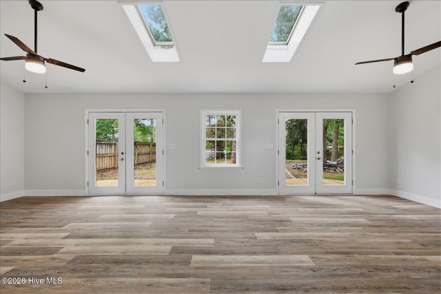 1406 Faulkenberry Road, Wilmington, NC 28409