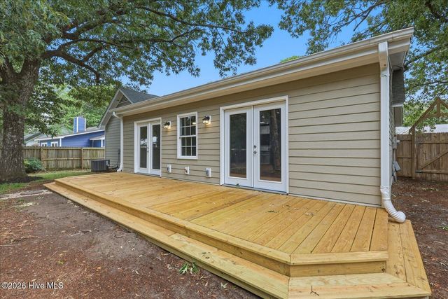 1406 Faulkenberry Road, Wilmington, NC 28409