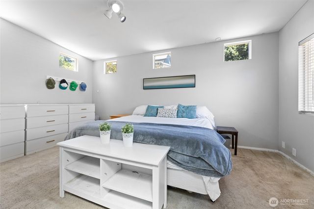 1110 S Bennett Street, Seattle, WA 98108
