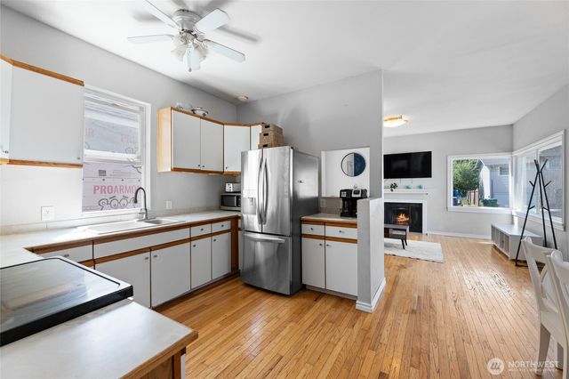 1110 S Bennett Street, Seattle, WA 98108