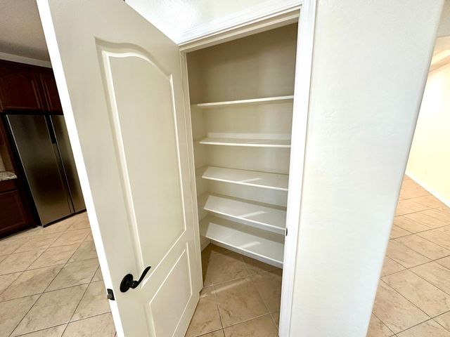 4261 N 180th Lane, Goodyear, AZ 85395