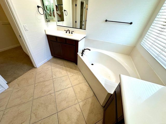 4261 N 180th Lane, Goodyear, AZ 85395