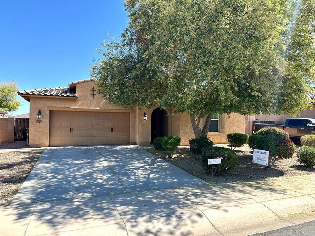 4261 N 180th Lane, Goodyear, AZ 85395