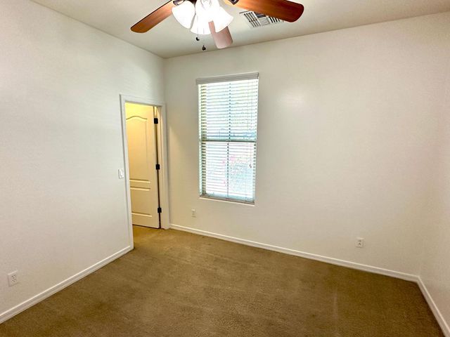 4261 N 180th Lane, Goodyear, AZ 85395