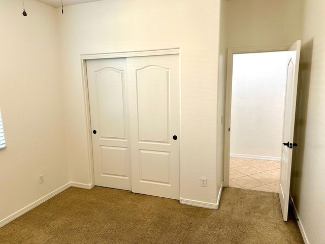 4261 N 180th Lane, Goodyear, AZ 85395