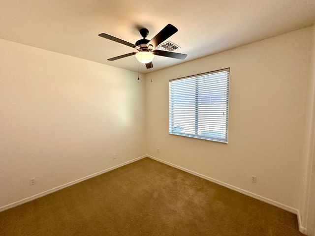 4261 N 180th Lane, Goodyear, AZ 85395