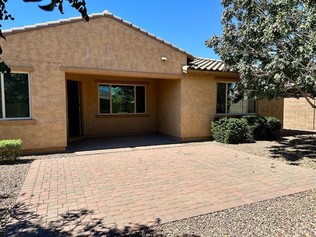 4261 N 180th Lane, Goodyear, AZ 85395
