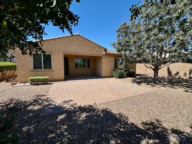 4261 N 180th Lane, Goodyear, AZ 85395