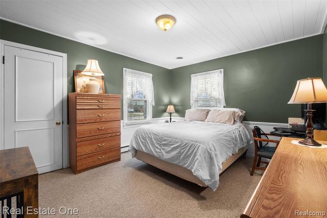 23340 Joy Street, Saint Clair Shores, MI 48082