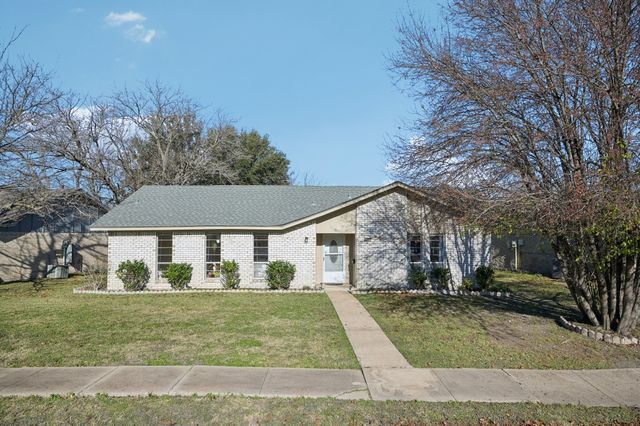 1021 Pleasant Valley Road, Garland, TX 75040