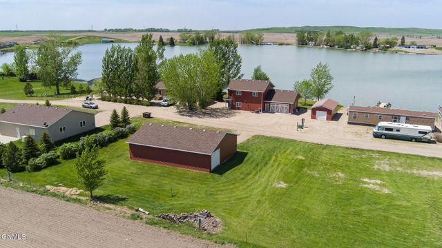 174 Shoreline Drive S, Dawson, ND 58428 property photo