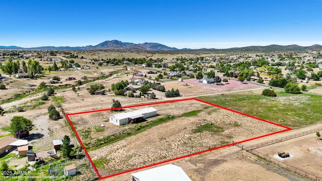2920 W OTMO Drive, Chino Valley, AZ 86323