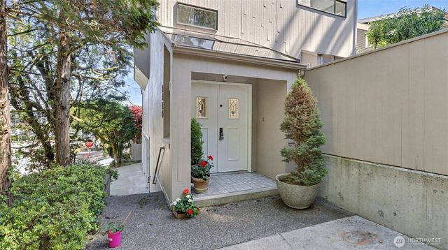 3415 S Lane Street, Seattle, WA 98144