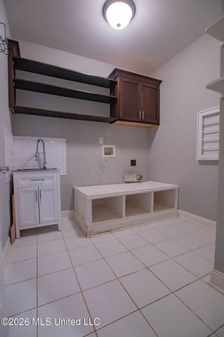 866 Craft Road, Hernando, MS 38632