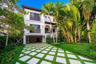 1803 S Bayshore Ln, Miami, FL 33133