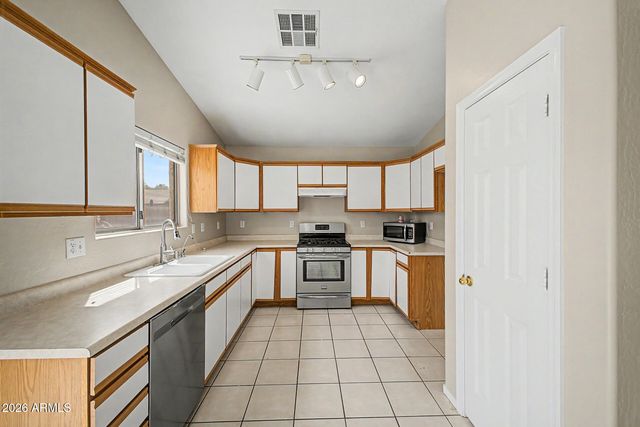 13415 W VENTURA Street, Surprise, AZ 85379