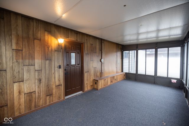 216 Seminole Drive, Anderson, IN 46012