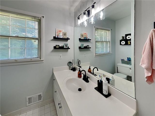 456 Mark Avenue, Marietta, GA 30066