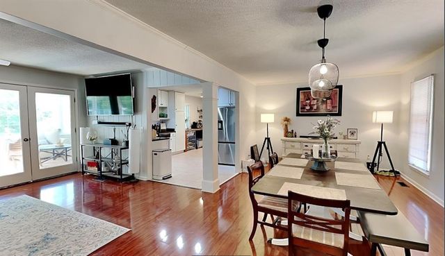 456 Mark Avenue, Marietta, GA 30066