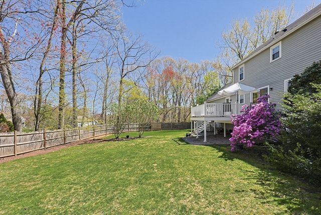 16 Teaberry Lane, North Attleboro, MA 02760