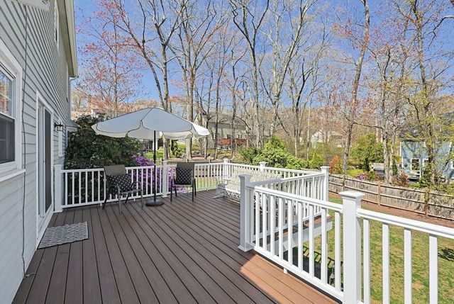 16 Teaberry Lane, North Attleboro, MA 02760