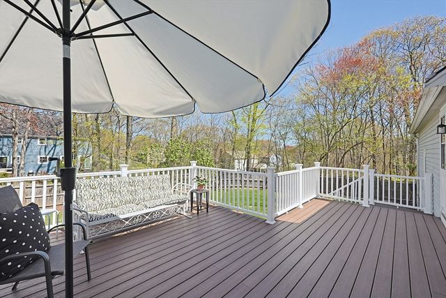 16 Teaberry Lane, North Attleboro, MA 02760