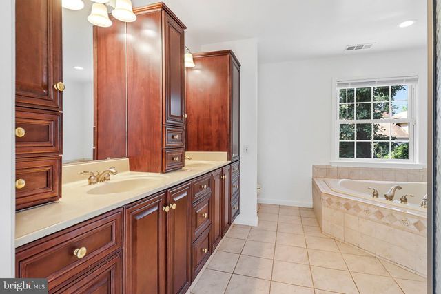 7621 VIRGINIA AVENUE, Falls Church, VA 22043