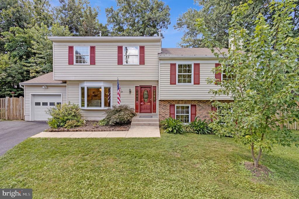 7621 VIRGINIA AVENUE, Falls Church, VA 22043